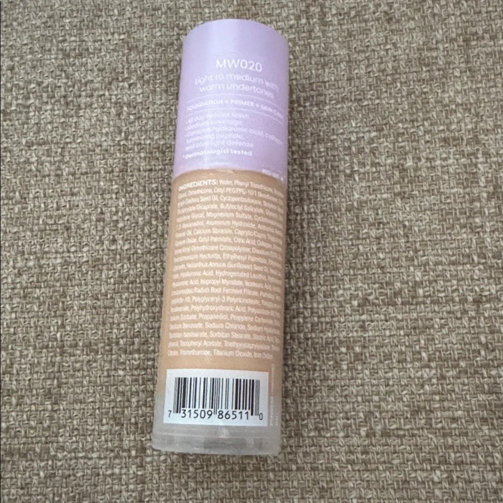 MW020 JOAH Crystal Glow Peptide-Infused Foundation - Light Medium‎ Warm
